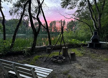 Schönes Kuppelzelt in der Natur und am Wasser - 5