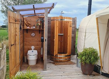 Luxe yurt met Bohemien chic interieur - 23