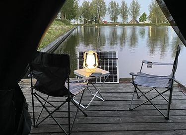 Slapen op een vlot op de Loosdrechtse plassen - 12
