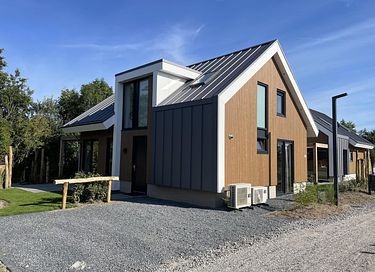 Spacious villa with sauna and hot tub on Texel - 14
