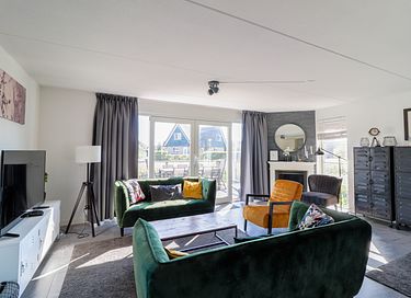 Vakantiehuis (8p) aan open vaarwater - 3