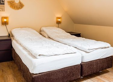 Grote en moderne boerderij (26p)  - 24