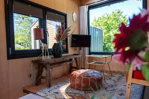 Atmospheric overnight stay in a tiny house - 4