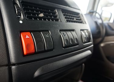 Slapen als een trucker in een vrachtwagen - 14