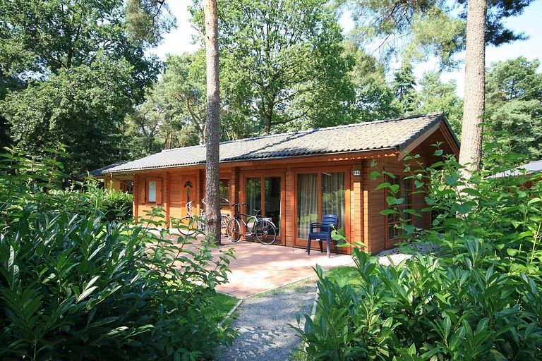 Hölzerne Ferienwohnung in einem schönen Ferienpark - 1