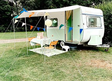 Overnachten in een retro caravan - 1
