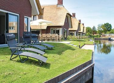 Luxuriöses Ferienhaus für 8 Personen am Wasser - 13