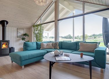 Moderne bolig med overdækket pool - 9