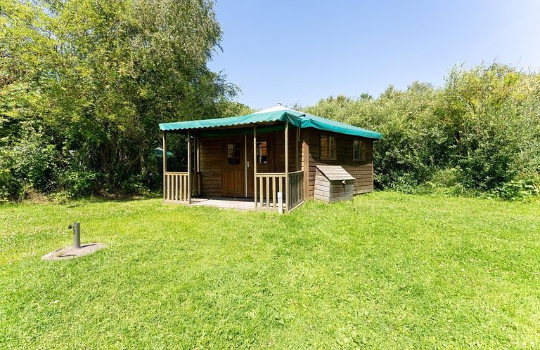 Vacation bungalow on nice dune campsite - 1