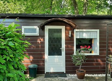 Natuurhuisje met omheinde tuin - 9