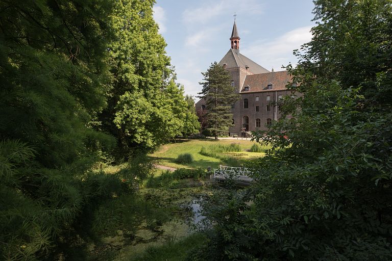 Einzigartiges Klosterhotel in Gent - 1