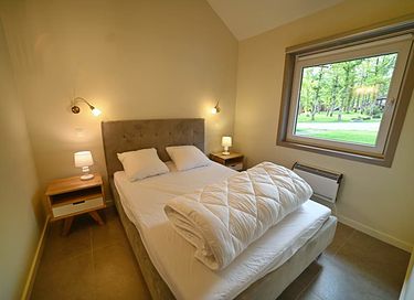 Modern wooden forest cabin in the Ardennes - 11