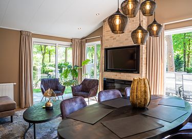 Cozy home in a wooded area - 6