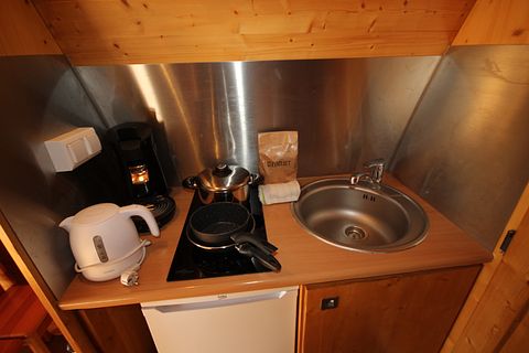 Spacious cabin at a pleasant campsite - 2