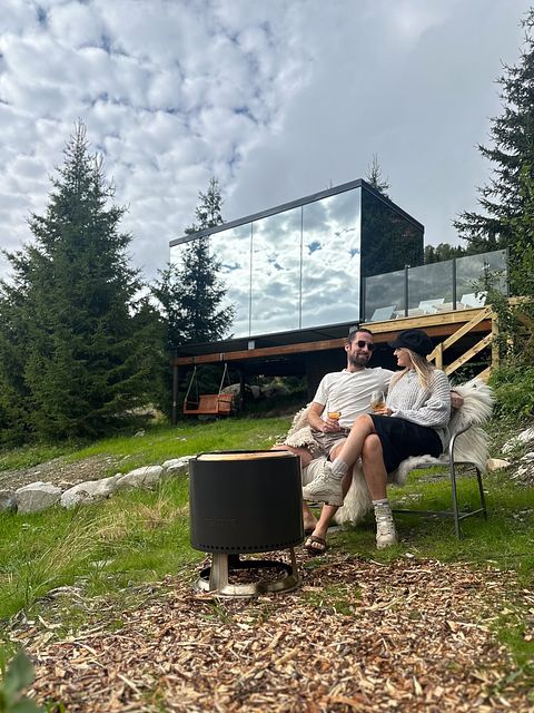 Einzigartiges Spiegelhaus mit Whirlpool in Norwegen - 5