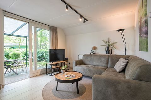 Quietly located vacation home on green park - 4