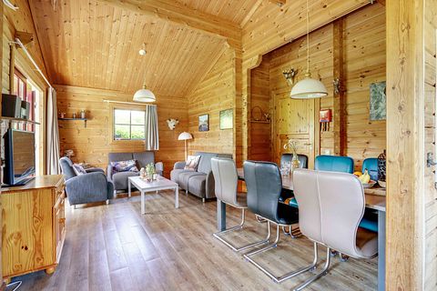 Wooden bungalow with sauna in nature - 4