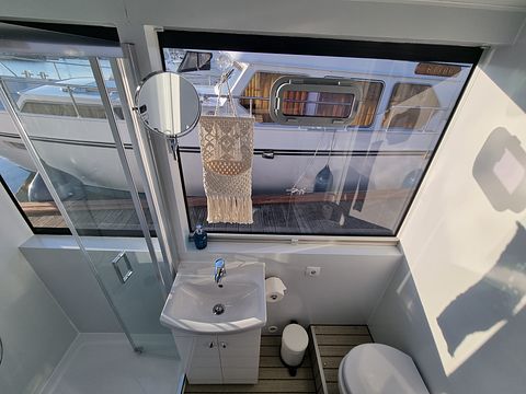 Luxe boot 6 personen voor een watervakantie - 5