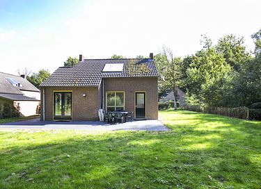 Detached bungalow on the edge of the forest - 30