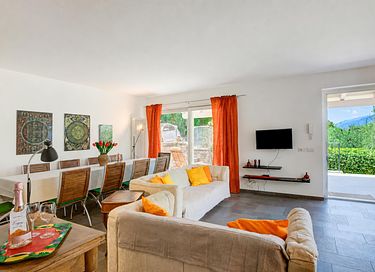 Vakantiehuis gelegen aan een meer  - 10
