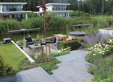Vacation home (4p) with hot tub by the water - 16