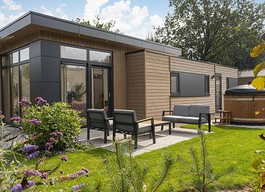 Ontspan in dit vakantiehuis met privé hottub - 3