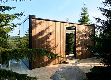 Einzigartiges Spiegelhaus mit Whirlpool in Norwegen - 33