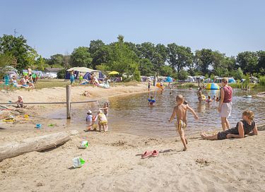 Tente glamping 6 personnes à la campagne - 17
