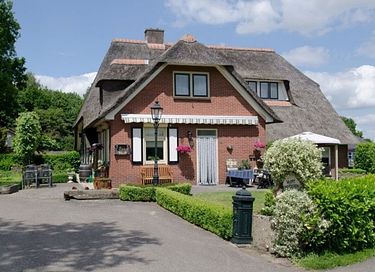 Nostalgic vacation farm with wellness - 6