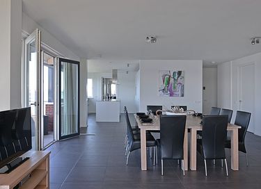 Vakantiewonin met sauna en zicht op het water - 10