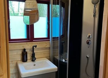 Camping Pod inmitten des Waldes mit privatem Whirlpool - 9