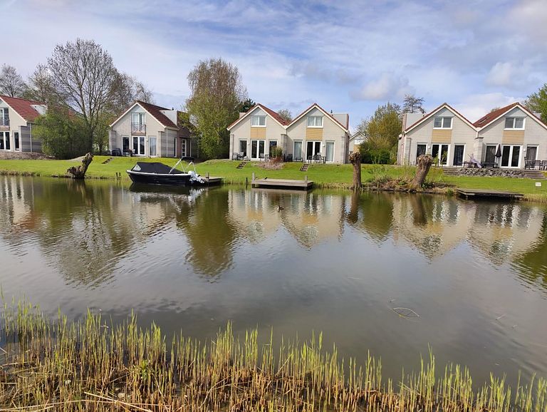 House with garden and terrace in Friesland - 1