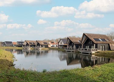 Vacation house (8p) with terrace on the water - 4