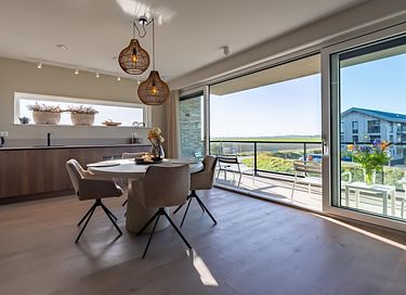 Spacious penthouse close to the sea - 2