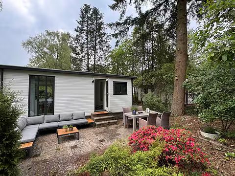 Chalet avec un grand jardin dans un parc aux multiples attraits - 2