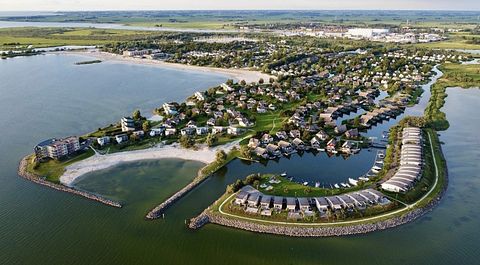 Vakantiehuis (8p) aan het water met wellness - 4
