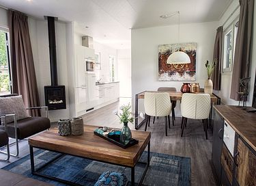 Luxe vakantiehuis met veranda in de natuur - 4