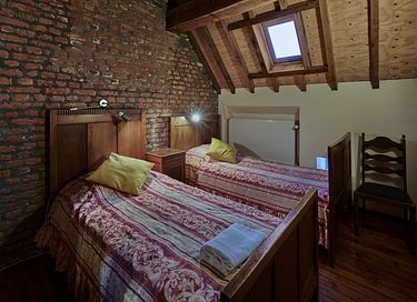 Group lodging (12 pers) in old country house - 9