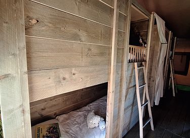 Retour à l'essentiel dans un chalet sous tente en Gueldre - 12
