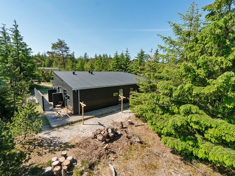 Luxe vakantiehuis met buitendouche - 1