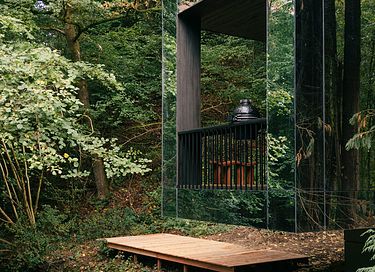 Cabine miroir unique au bord de l'eau - 4