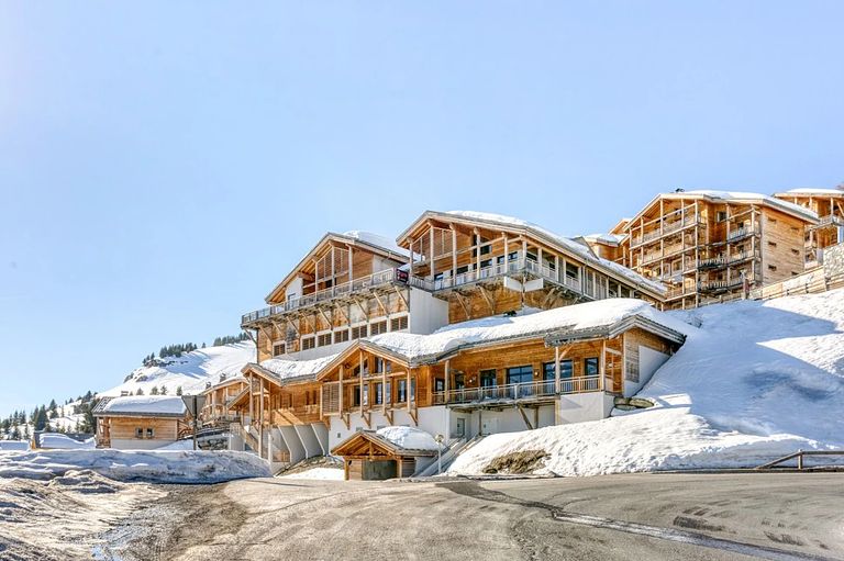 Ruim familiechalet in de Franse Alpen - 1