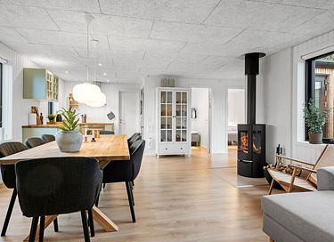 Træhus i en hyggelig dansk landsby - 13