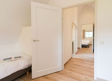 Geräumiges Einfamilienhaus mit großem Garten - 16