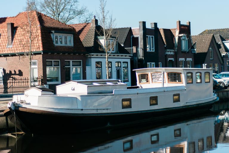 Belle péniche en Frise - 1