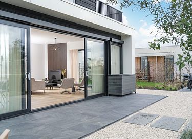 Kæledyrsvenlig villa ved vandet med spabad - 2