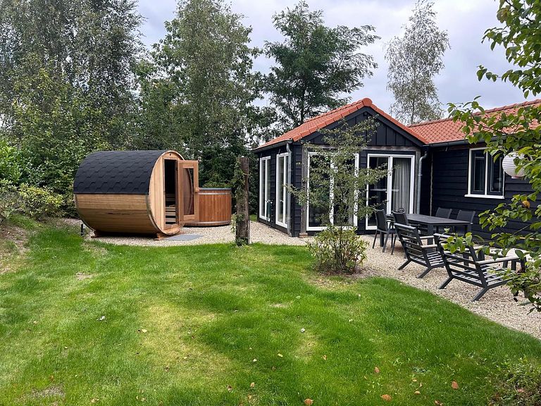 Romantische ferienwohnungen mit sauna und hot tub - 1