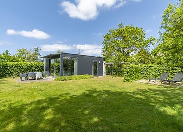 Bungalow met omheinde tuin bij de kust - 2
