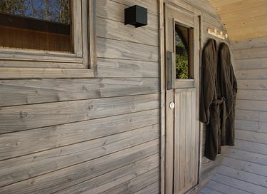 Luxe wellneslodge met jacuzzi en sauna - 12