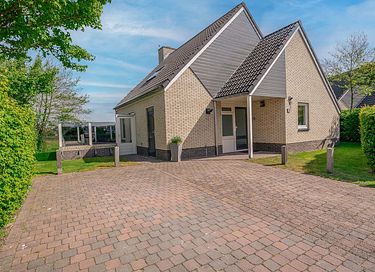 Wellnessvilla aan het water (hond welkom) - 14